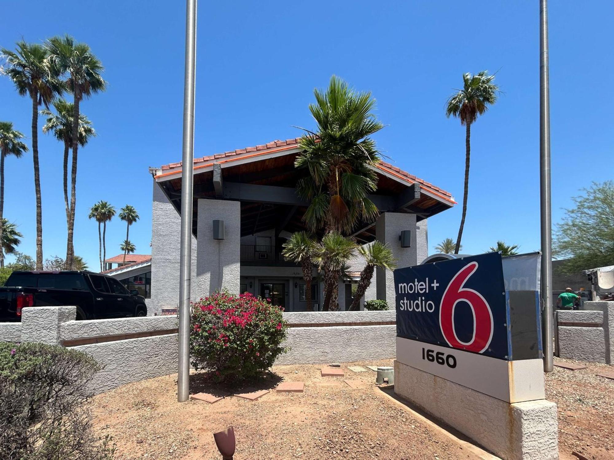 Motel 6 Tempe, Az Elliot Road エクステリア 写真